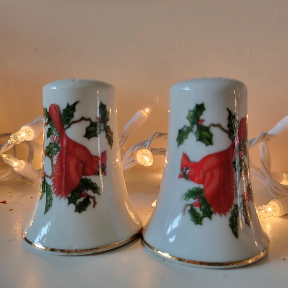Vintage Lefton Salt & Pepper Shakers & Candle Holder ~ Christmas Cardinal Motif